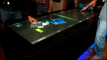 支持50觸摸點(diǎn)的100英寸背投式桌面觸摸屏亮相-【背投顯示專區(qū)】-背投顯示|Rear-projector|產(chǎn)品及市場(chǎng)信息資訊-【投影之窗】