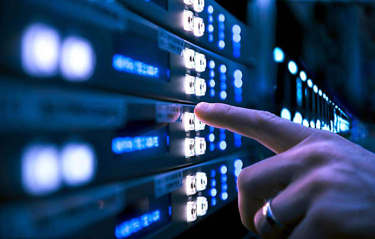 計(jì)算機(jī)專業(yè)畢業(yè)生的職業(yè)選擇 為何軟件開發(fā)熱，硬件開發(fā)冷？